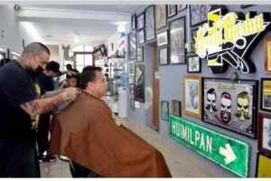 Santa Barba (Barber Shop)