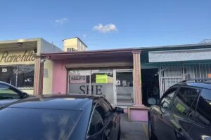 SHE Beauty Studio (Salon de Belleza)