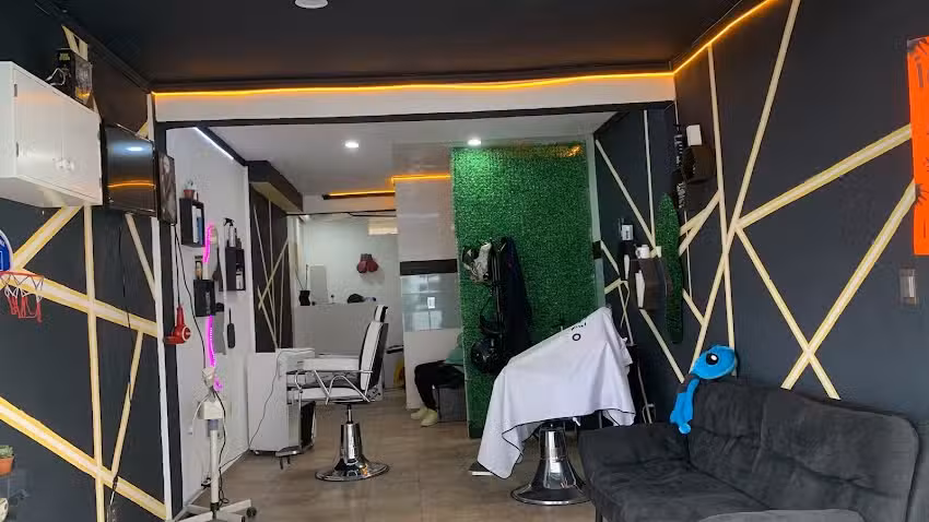 SPAZIO HAIR CLUB