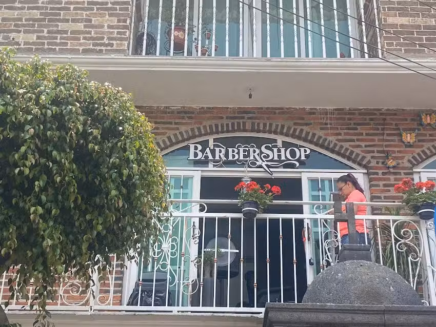 STUDIO 53 BARBERSHOP AND BEAUTY