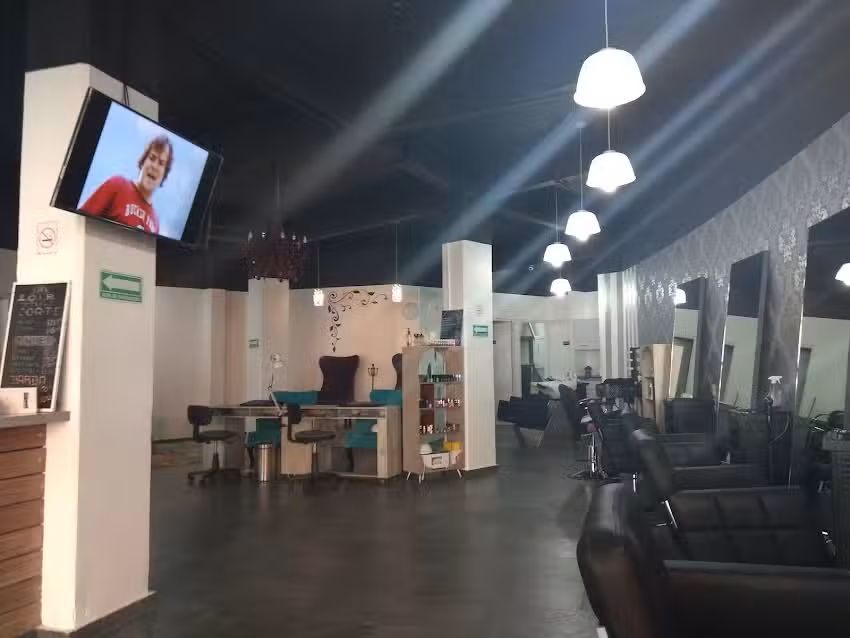 Studio Hairkut
