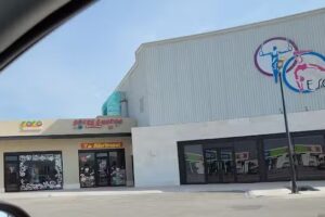 S&uacute;per Guapos, Est&eacute;tica Infantil