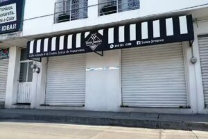 Sussie Jim&eacute;nez Barber & Beauty Salon