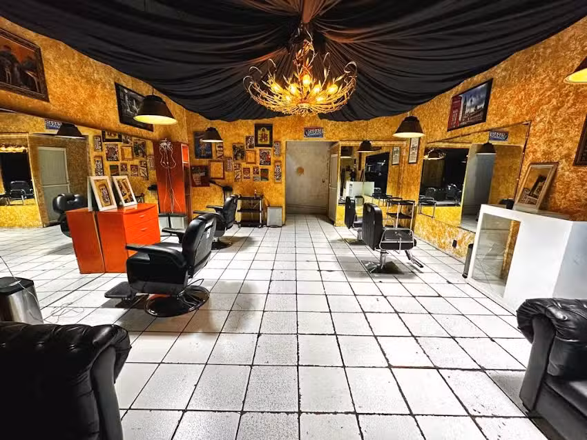 The Barber Golden Hill