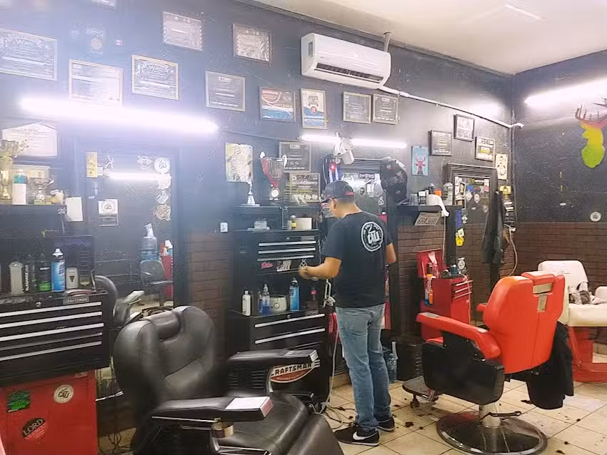 The barbershop Cali