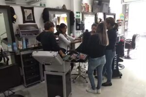 The Lounge & Barbería