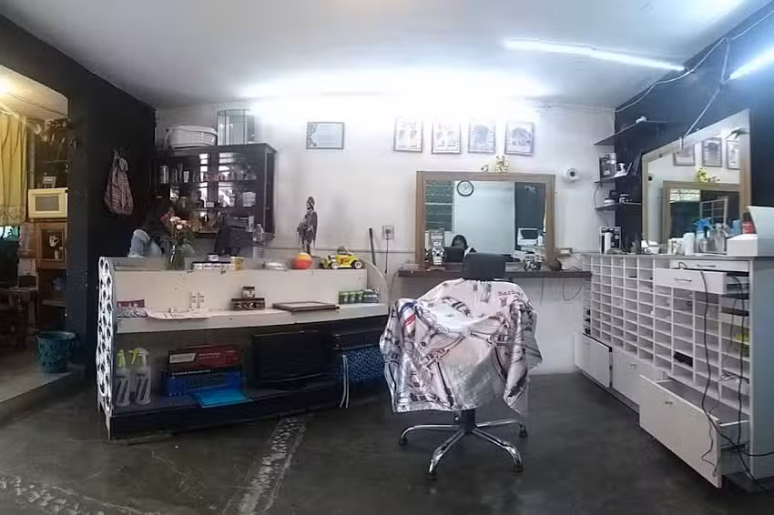 Torres Barberstudio (GirlsBarbers)