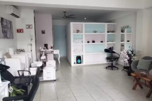 Tulum Beauty & Care Salon by Morena M&iacute;a