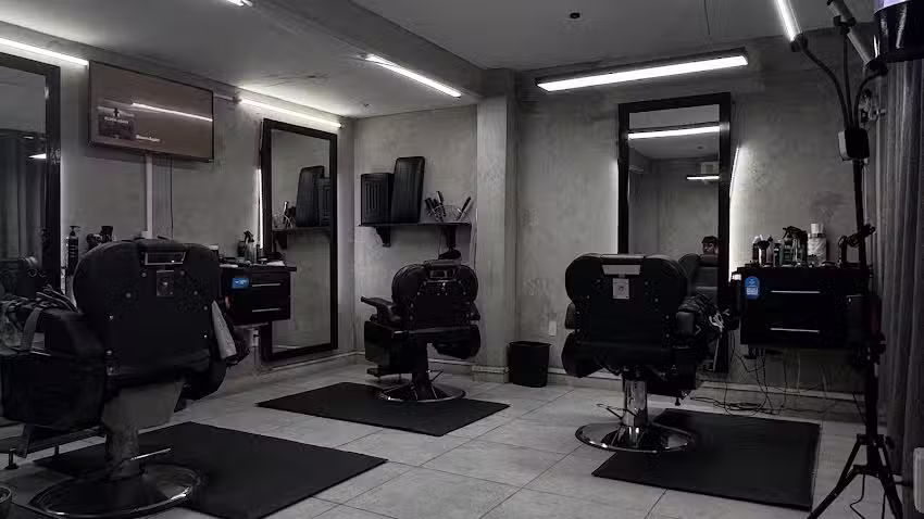 VEGA&rsquo;S Barber&iacute;a