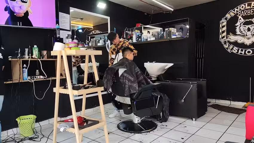 Wolf Barber