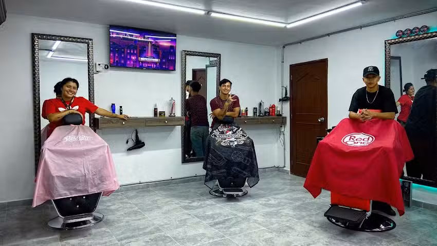 XHOTAZ BARBERSHOP