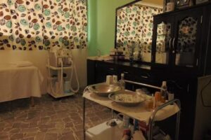 ZH&Uacute; Centro de Belleza Integral