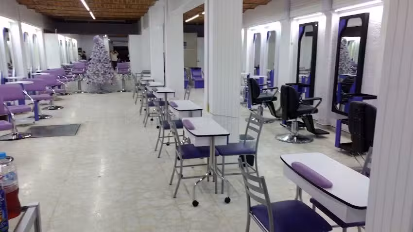 Zo&eacute; Estilistas